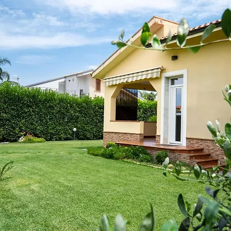 Alma Villa