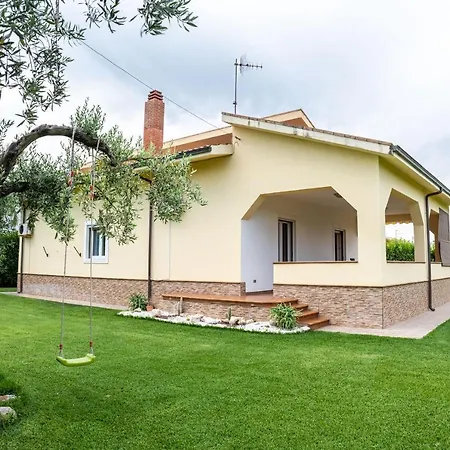 Alma Villa